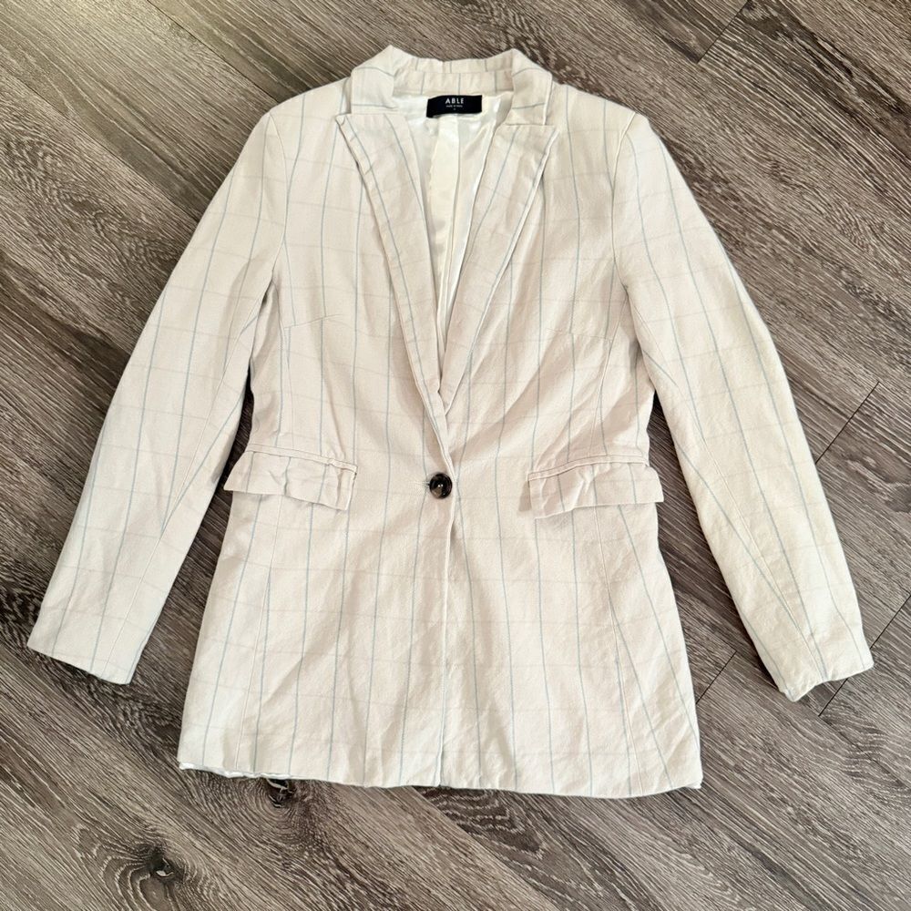 Able Vaudie Structured Blazer